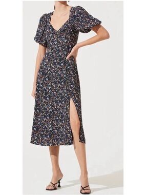 celestine floral flutter sleeve midi dress Celestine Floral Flutter Sleeve Midi Dress